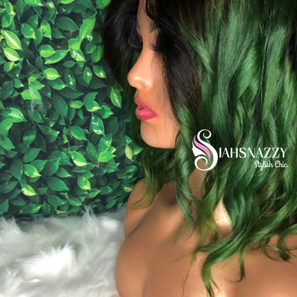 Meet your Posher - Picture 10 of 15